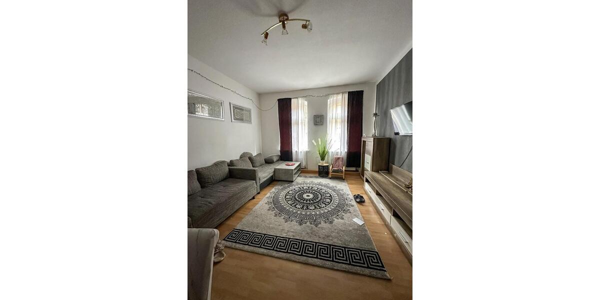Etagenwohnung Weißenfels - 4 Zimmer, 121 m&sup2;, 665&euro; | Angebot:26260688