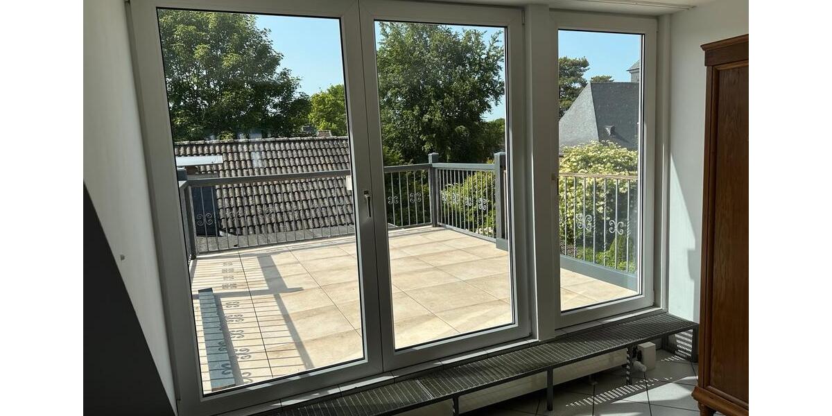 Dachgeschoßwohnung Grevenbroich Hemmerden - 1 Zimmer, 48 m&sup2;, 680&euro; | Angebot:26694006