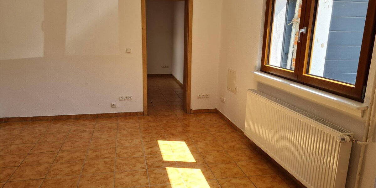 Einfamilienhaus Gelnhausen Hailer - 4 Zimmer, 180 m&sup2;, 2.250&euro; | Angebot:26870113