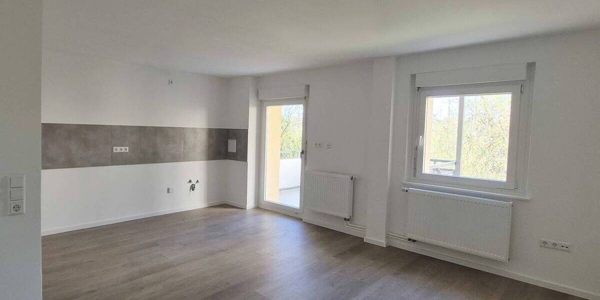 Etagenwohnung Singen (Hohentwiel) Singen - 3 Zimmer, 80 m&sup2;, 900&euro; | Angebot:26388607