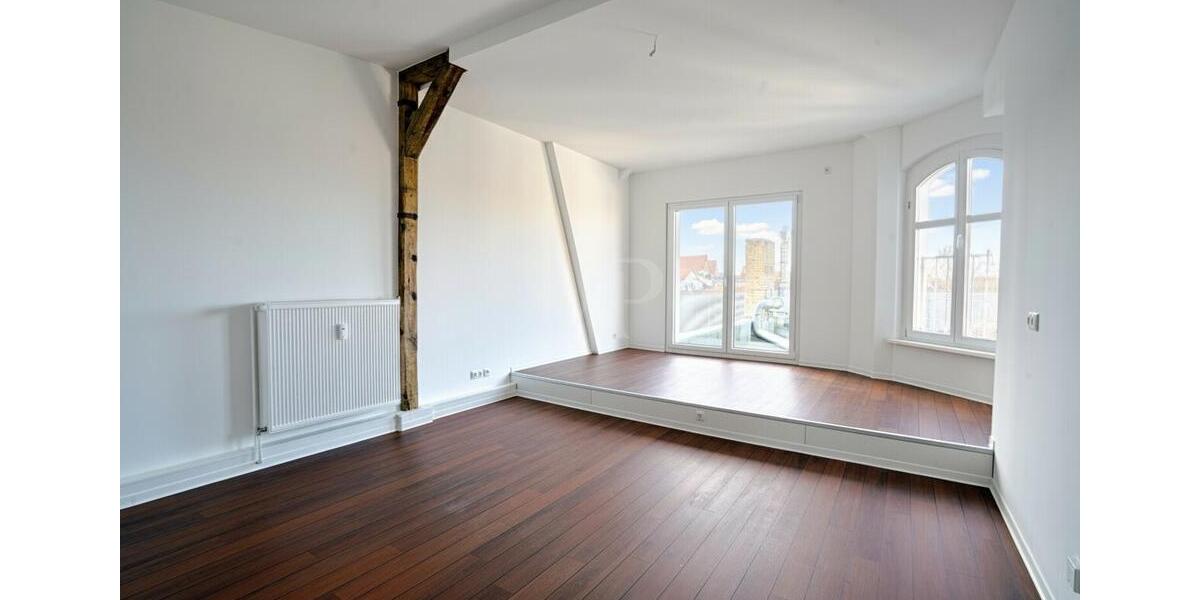 Dachgeschoßwohnung Stralsund - 3 Zimmer, 109 m&sup2;, 1.140&euro; | Angebot:23816768