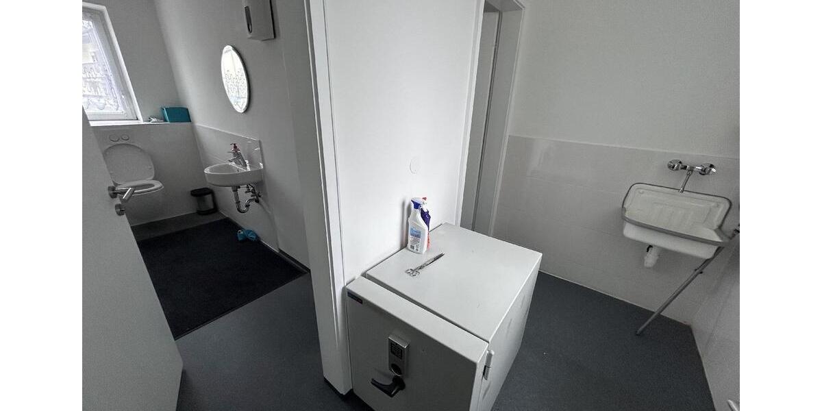 Gewerbeobjekt Gersthofen - 1.750&euro; | Angebot:22708206