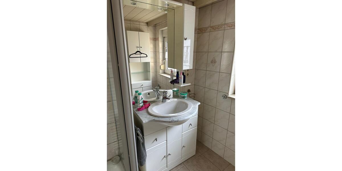 Etagenwohnung Rüsselsheim am Main - 3 Zimmer, 55 m&sup2;, 650&euro; | Angebot:26612028
