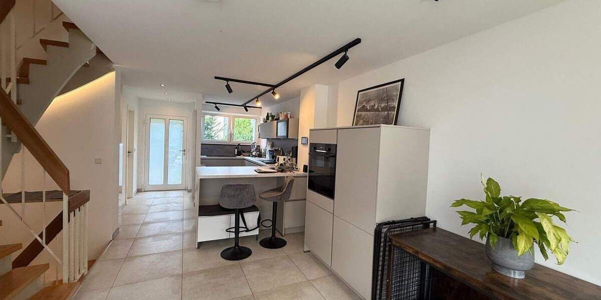 Vollsaniertes Reihenhaus mit gehobener Ausstattung in Geismar 4 zimmer