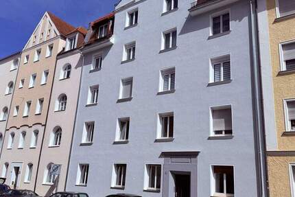 ** WOHNEN AM LUITPOLDHAIN** 3 Zimmer Wohnung mit top Ausstattung, Einbauküche & Balkon ** 3 zimmer