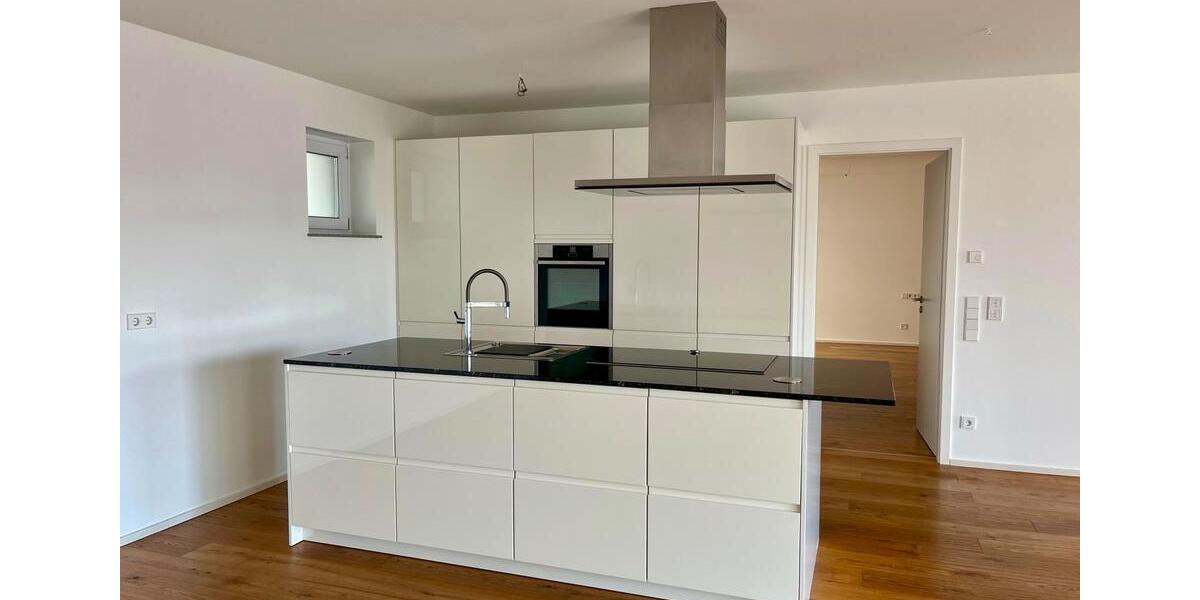 Einfamilienhaus Weinsberg - 3 Zimmer, 141 m&sup2;, 1.800&euro; | Angebot:24719605