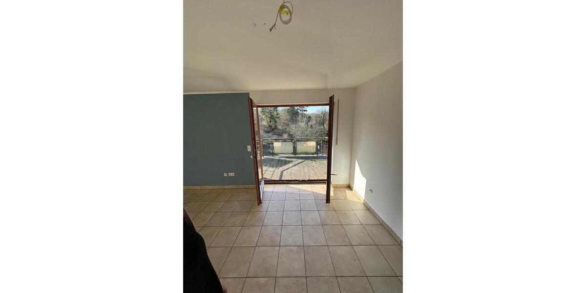 Etagenwohnung Rösrath - 3 Zimmer, 133 m&sup2;, 1.640&euro; | Angebot:26043868