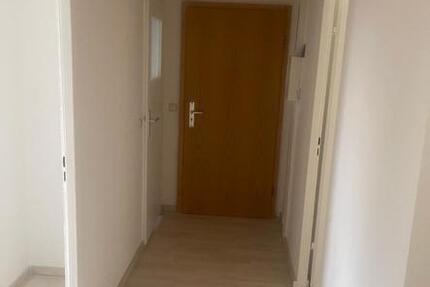 Wohnung Lengenfeld - 3 Zimmer, 62 m&sup2;, 650&euro; | Angebot:24601301