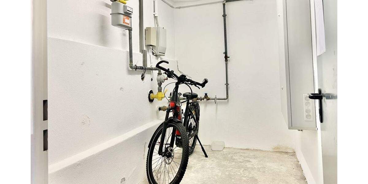 Etagenwohnung Detmold Innenstadt - 2 Zimmer, 69 m&sup2;, 600&euro; | Angebot:25694608