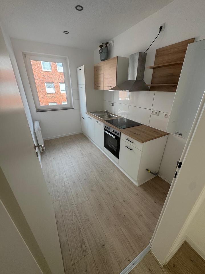 3 Zimmer Wohnung. Erstbezug Zentral EBK
