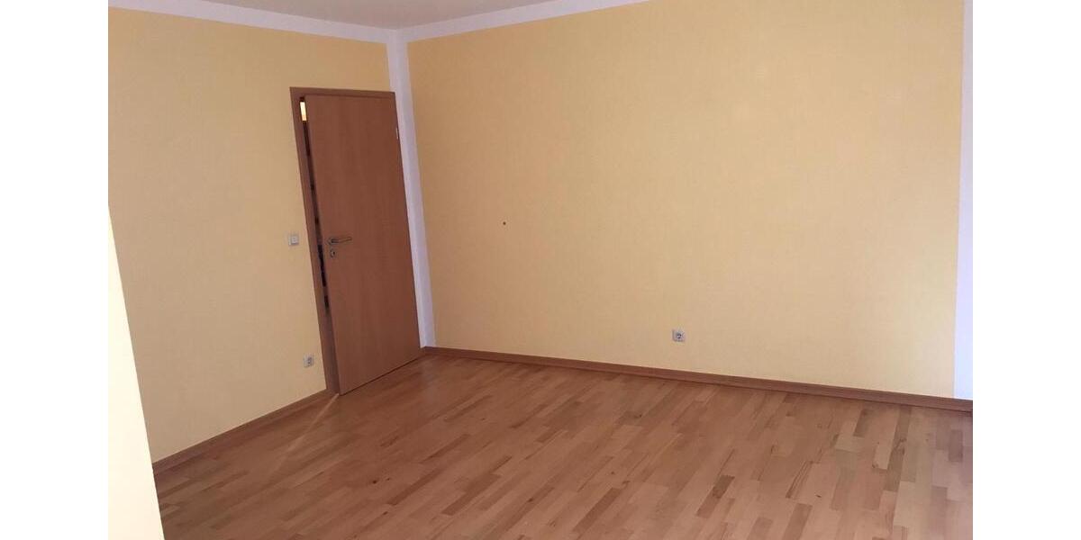 Etagenwohnung Rittersdorf - 5 Zimmer, 126 m&sup2;, 950&euro; | Angebot:24956653