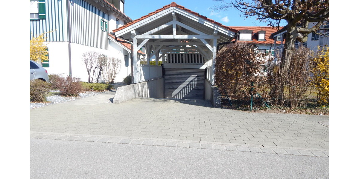 2-Zimmer-Mietwohnung in Freilassing, Ortsteil Hofham. 1. Obergeschoss mit Südbalkon. Frei ab sofort. - Etagenwohnung Freilassing Freilassing | Angebot:26723305