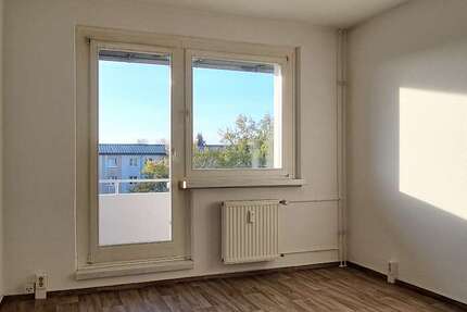 Wohnung Cottbus Spremberger Vorstadt - 2 Zimmer, 50 m&sup2;, 390&euro; | Angebot:27281598