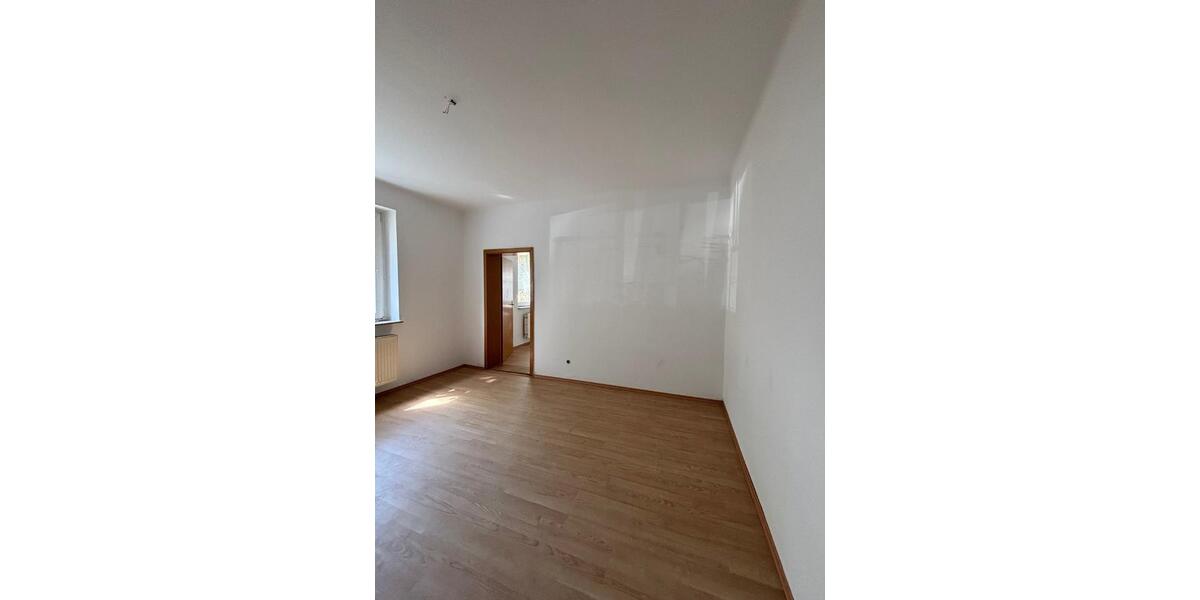 Erdgeschoßwohnung Halberstadt - 5 Zimmer, 97 m&sup2;, 650&euro; | Angebot:24659361