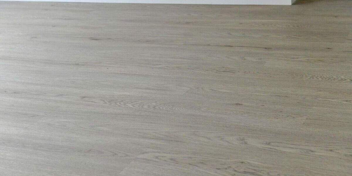 Etagenwohnung Neusitz - 3 Zimmer, 105 m&sup2;, 950&euro; | Angebot:25824676