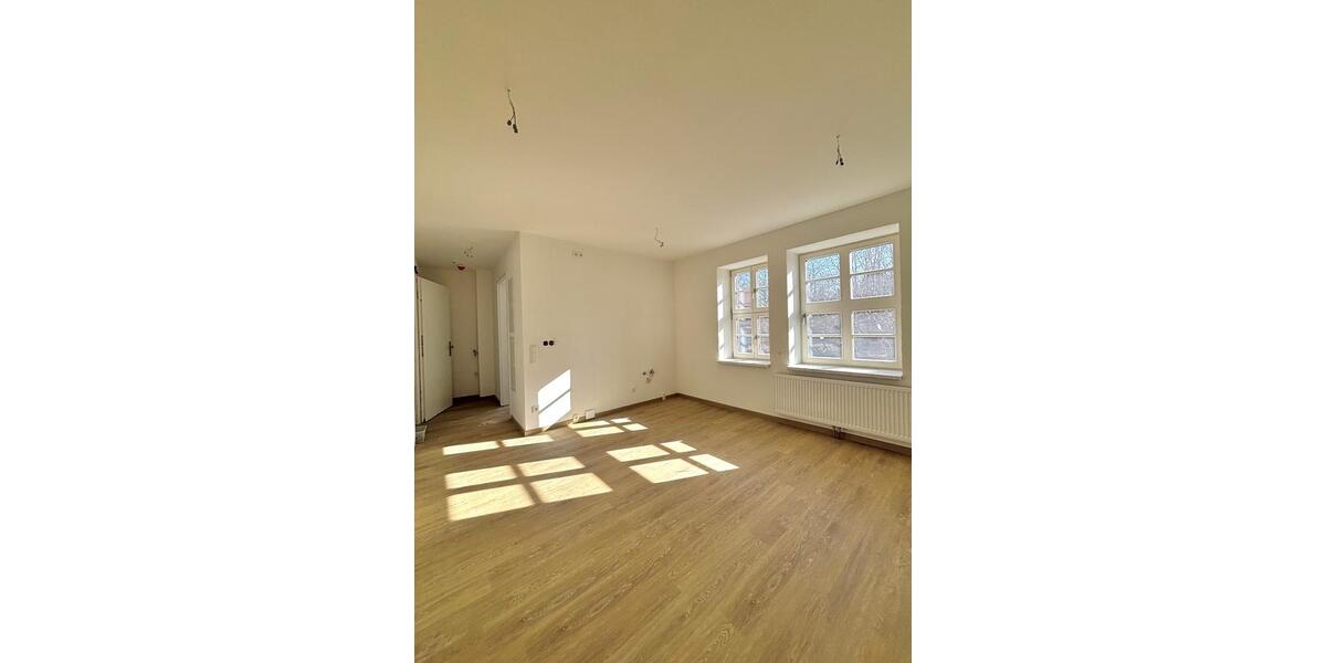 Etagenwohnung Thale - 1 Zimmer, 23 m&sup2;, 200&euro; | Angebot:25303643