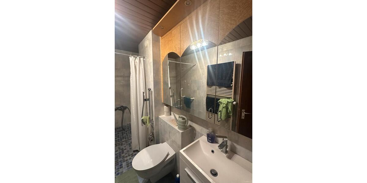 Etagenwohnung Karlsruhe - 1 Zimmer, 25 m&sup2;, 655&euro; | Angebot:26611901