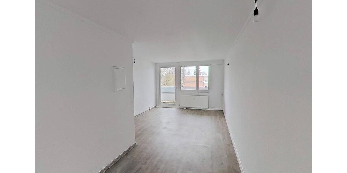 Etagenwohnung Celle - 3 Zimmer, 83 m&sup2;, 699&euro; | Angebot:25807693