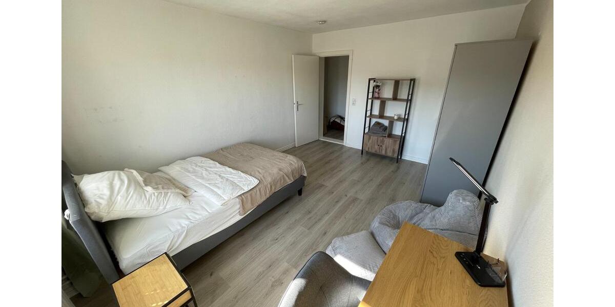 Wohnen auf Zeit Kiel Wik - 3 Zimmer, 70 m&sup2;, 650&euro; | Angebot:24736753