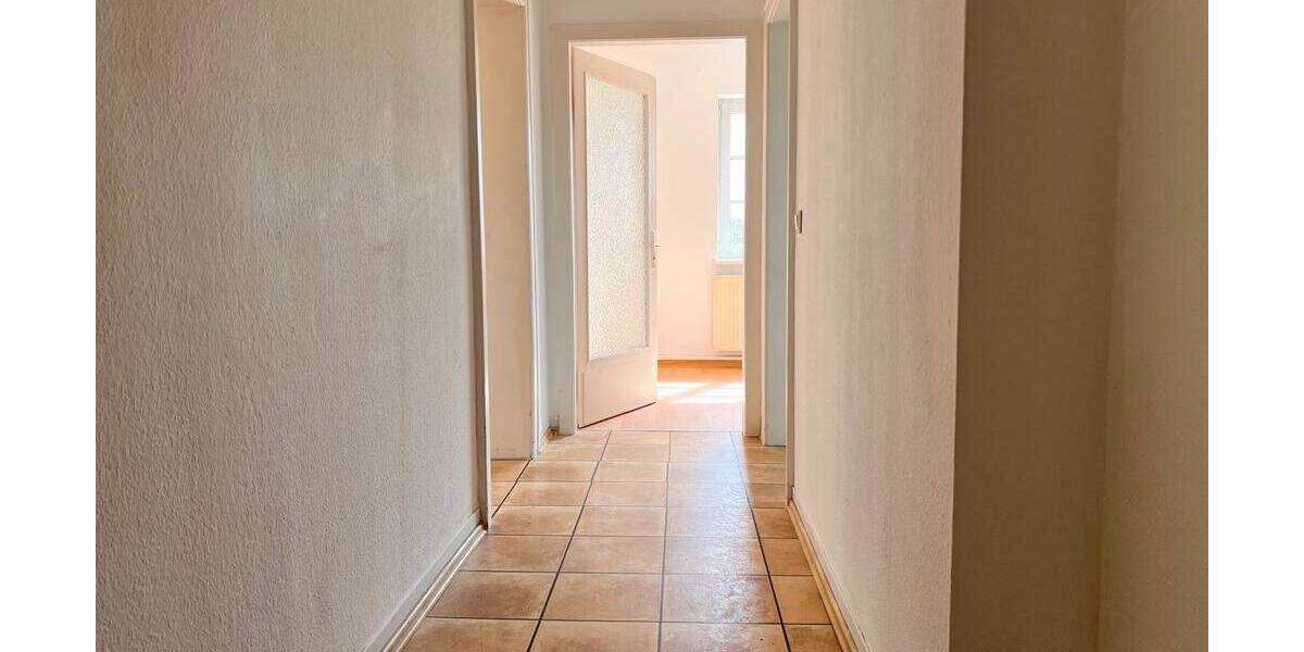 Etagenwohnung Plauen Reusa - 3 Zimmer, 64 m&sup2;, 354&euro; | Angebot:26388916