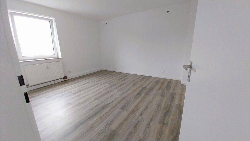 Etagenwohnung Waldsassen - 3 Zimmer, 75 m&sup2;, 525&euro; | Angebot:26273807