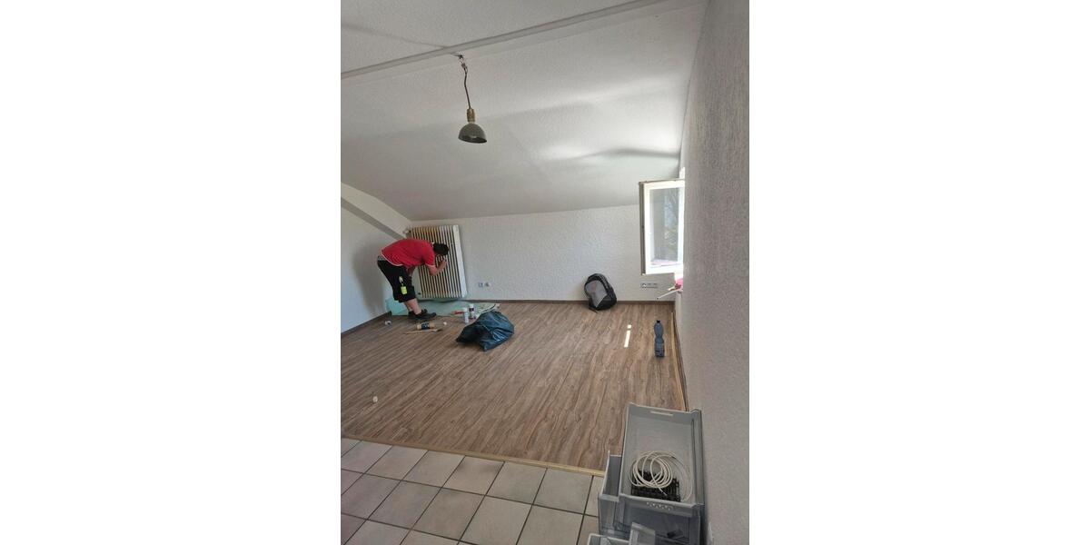 Dachgeschoßwohnung Losheim am See - 2.5 Zimmer, 74 m&sup2;, 577&euro; | Angebot:26283691