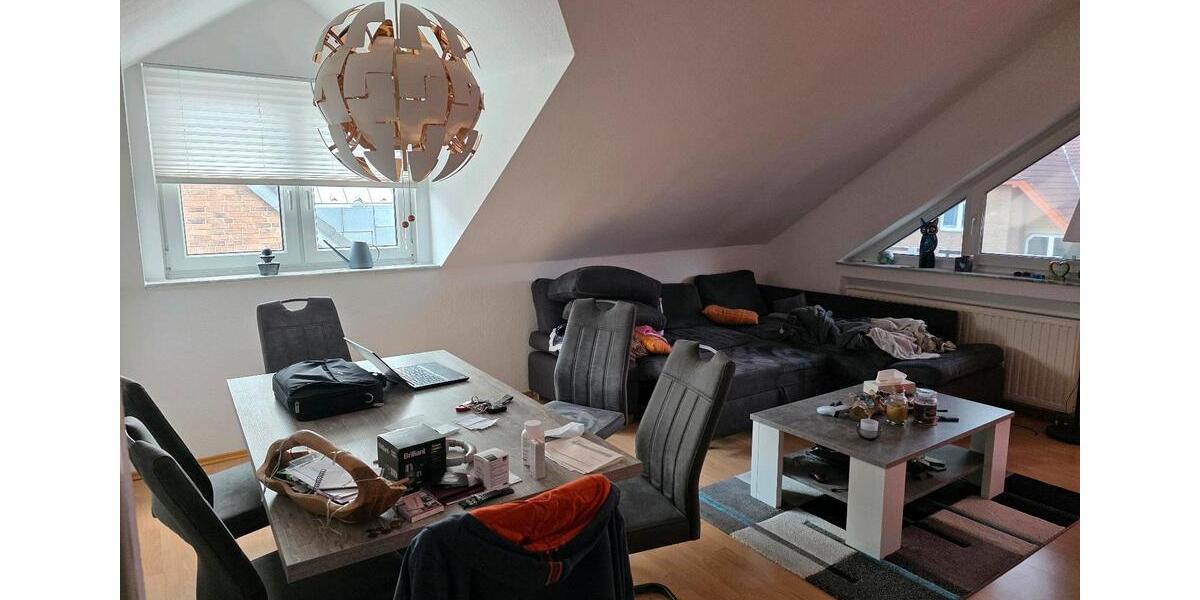 Dachgeschoßwohnung Düren Distelrath - 3 Zimmer, 77 m&sup2;, 899&euro; | Angebot:26250347