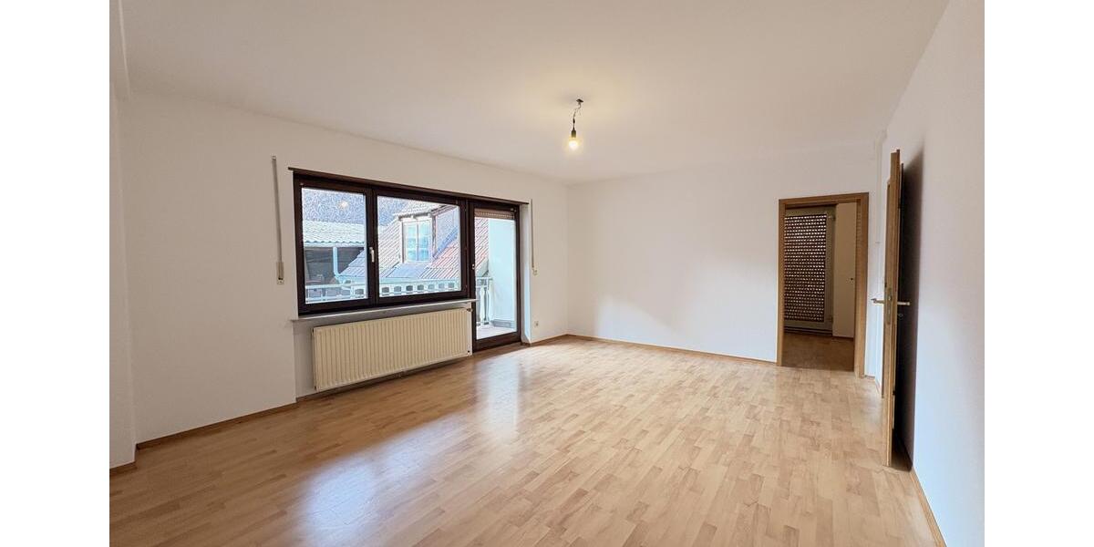 Erdgeschoßwohnung Neustadt an der Weinstraße - 2 Zimmer, 67 m&sup2;, 550&euro; | Angebot:24801400