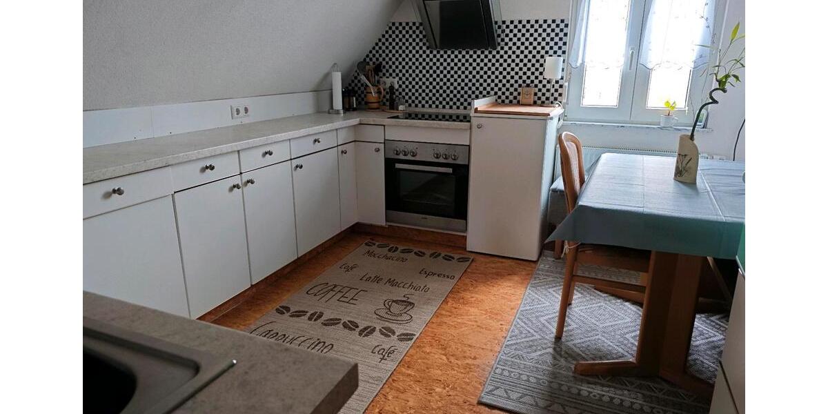 Dachgeschoßwohnung Ammerbuch - 3 Zimmer, 66 m&sup2;, 990&euro; | Angebot:25047377