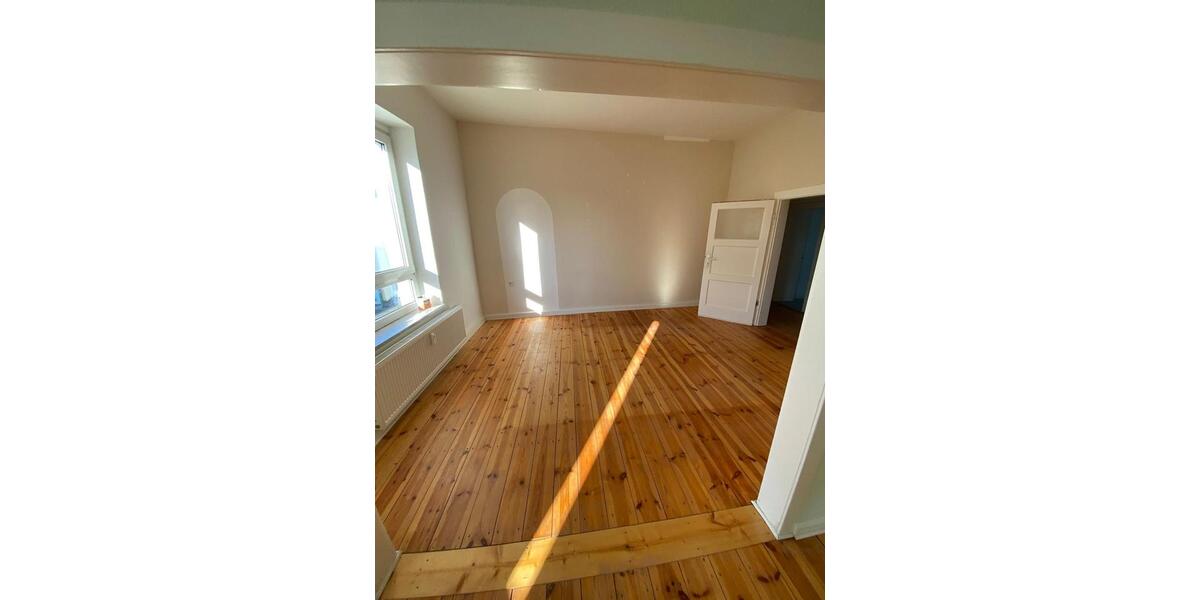 Etagenwohnung Essen Stadtbezirk VI - 3 Zimmer, 82 m&sup2;, 849&euro; | Angebot:26396193