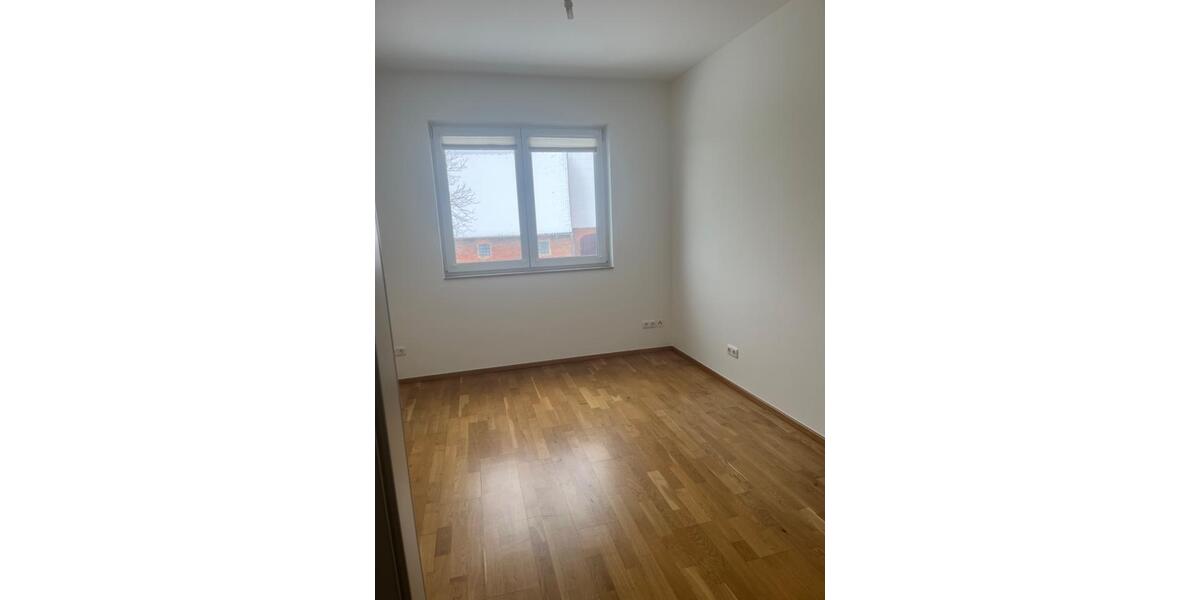 Etagenwohnung Sehnde - 3 Zimmer, 87 m&sup2;, 913&euro; | Angebot:24869822