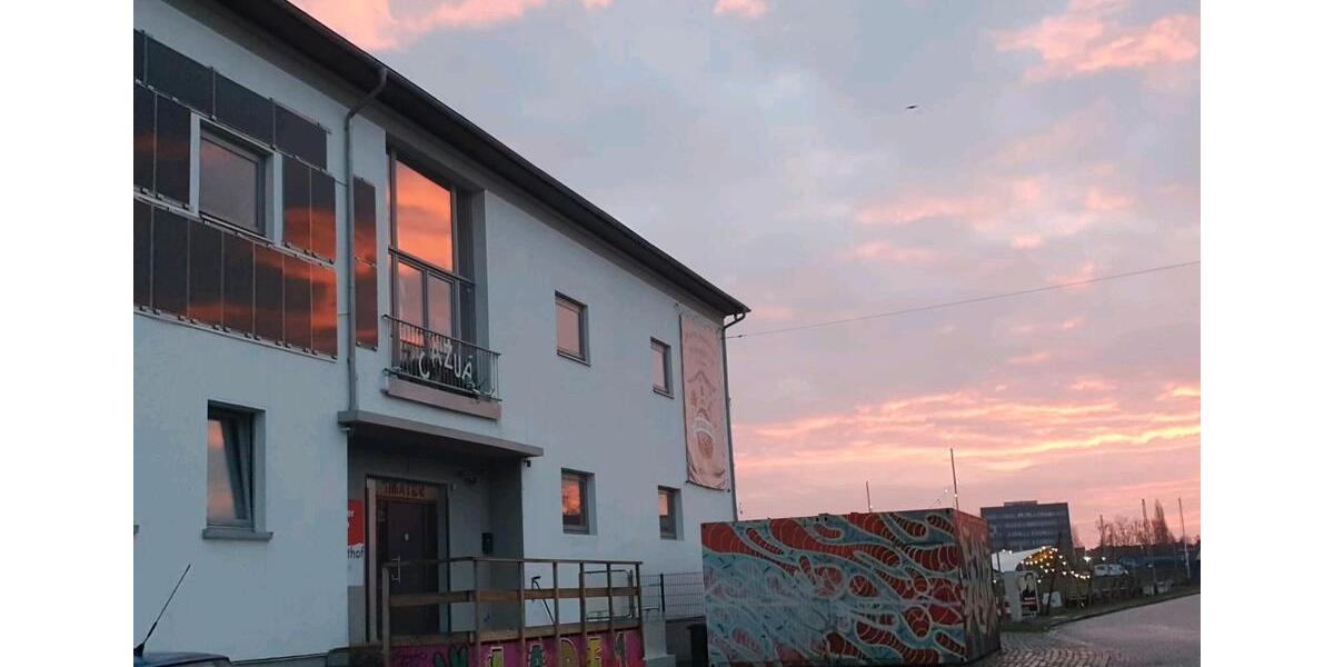 Wohnen auf Zeit Bremen Häfen - 4 Zimmer, 15 m&sup2;, 15&euro; | Angebot:9891889