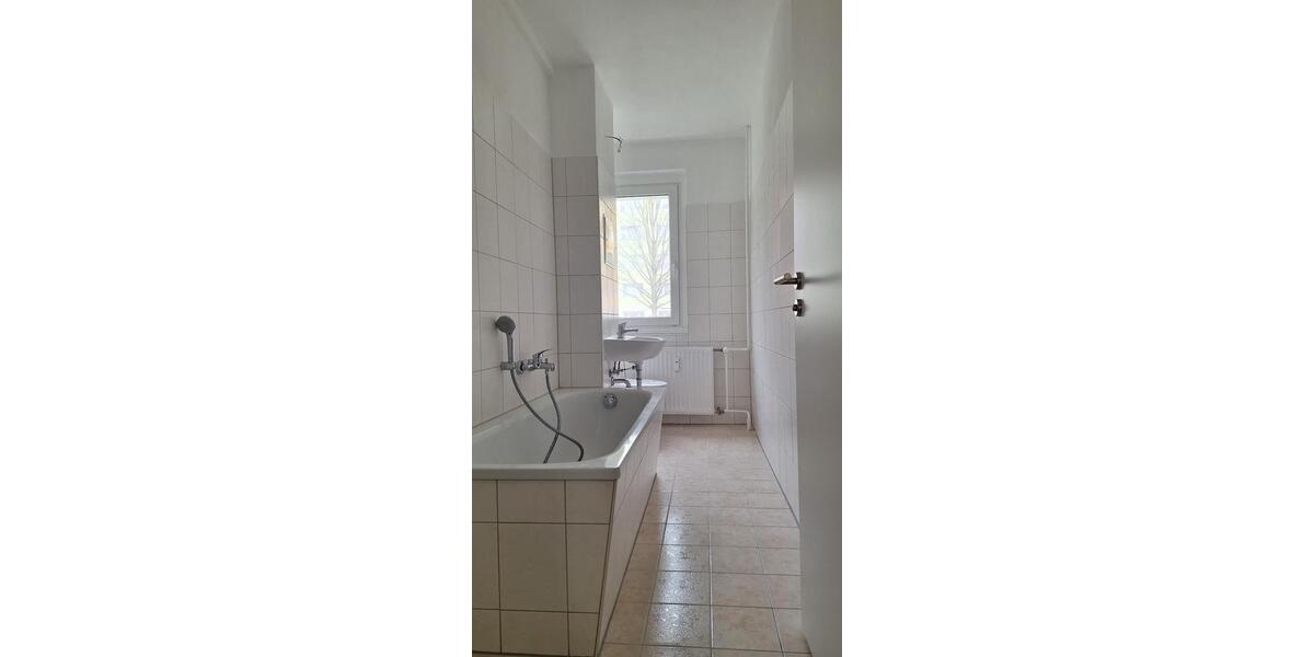 Erdgeschoßwohnung Görlitz Biesnitz - 3 Zimmer, 56 m&sup2;, 342&euro; | Angebot:26318026