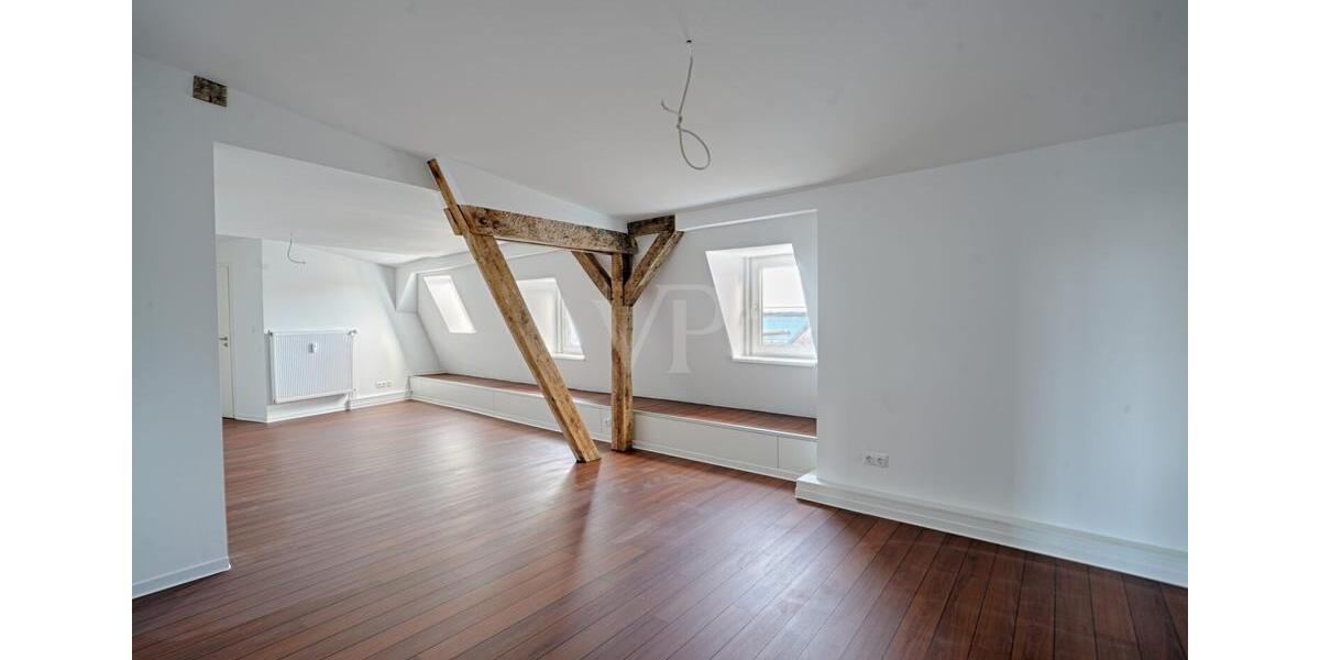 Dachgeschoßwohnung Stralsund - 3 Zimmer, 109 m&sup2;, 1.140&euro; | Angebot:23816768