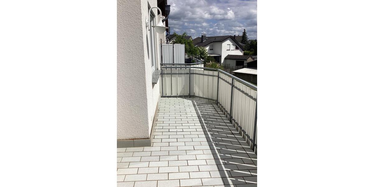 Etagenwohnung Brechen - 4 Zimmer, 93 m&sup2;, 1.000&euro; | Angebot:26598393