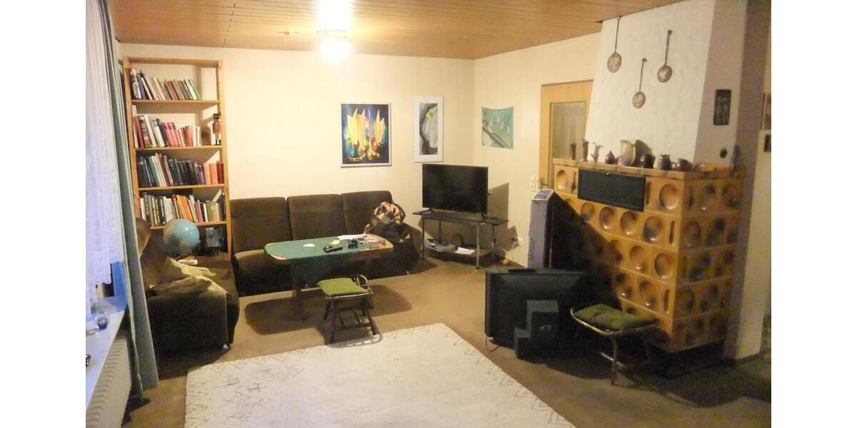 1-Zimmer in 3er-WG in Doppelhaushälfte 1 zimmer