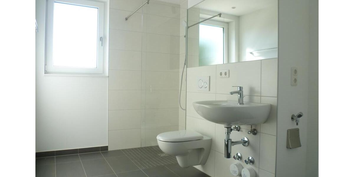 Erdgeschoßwohnung Geesthacht - 3 Zimmer, 83 m&sup2;, 956&euro; | Angebot:26675819