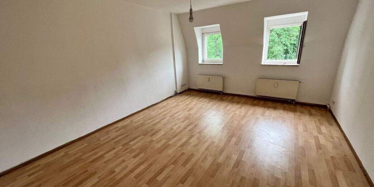 Etagenwohnung Görlitz Südstadt - 3 Zimmer, 108 m&sup2;, 485&euro; | Angebot:26155775
