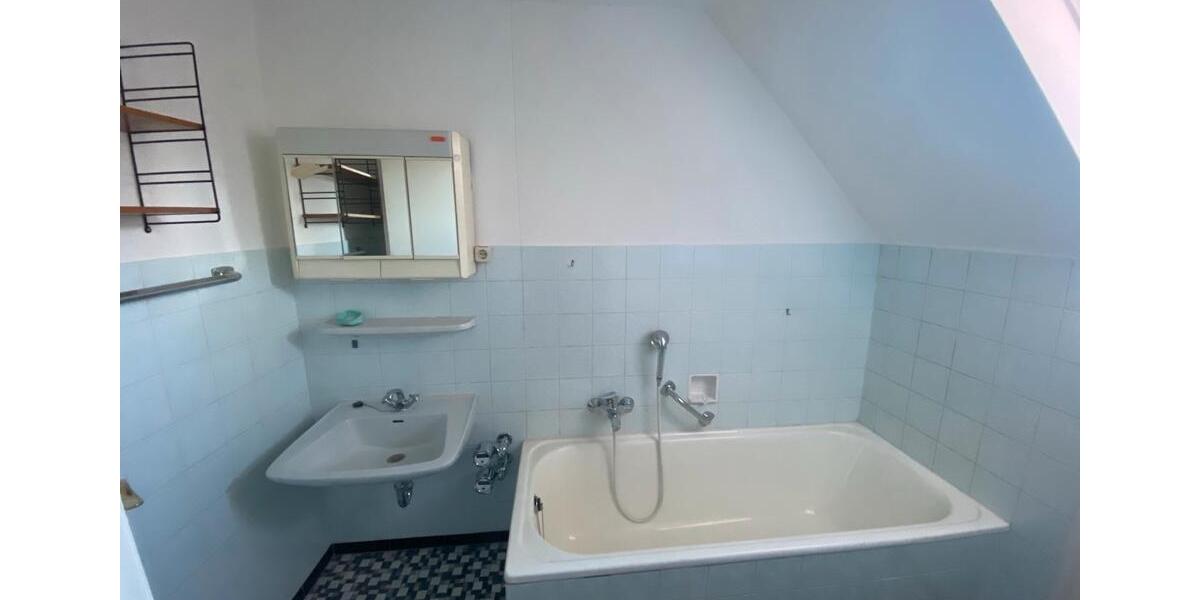 Etagenwohnung Bad Mergentheim - 3 Zimmer, 71 m&sup2;, 848&euro; | Angebot:25392242