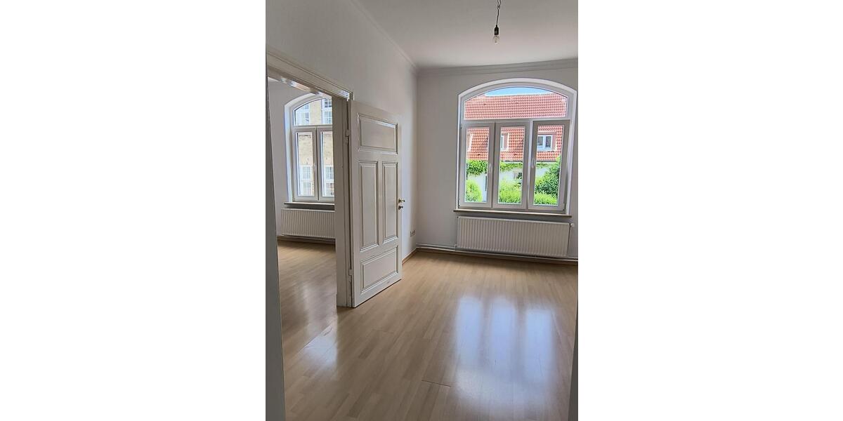 historische Altstadt: 2-Zimmer-Wohnung - Hochpaterre - 5 Geh-Min zur City+Hafen+Holm 2 zimmer