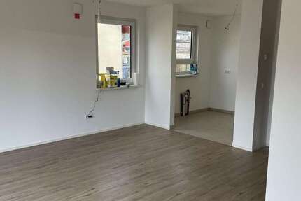 Haus zum Mieten in Vogelsdorf-Fredersdorf 2.080 € 125 m² 5 zimmer