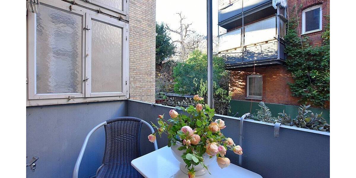 Etagenwohnung Stuttgart Süd - 2 Zimmer, 60 m&sup2;, 1.350&euro; | Angebot:26247313