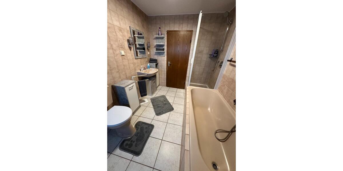 Wohnen auf Zeit Friedrichsthal - 4 Zimmer, 95 m&sup2;, 15&euro; | Angebot:25420830