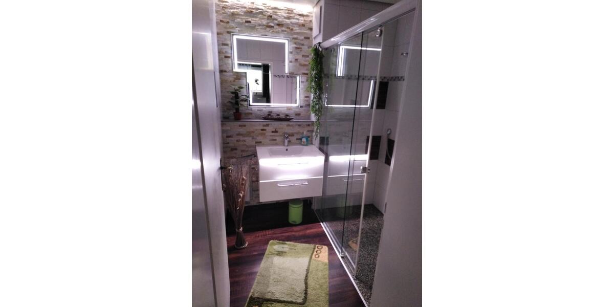 Etagenwohnung Porta Westfalica - 2 Zimmer, 73 m&sup2;, 690&euro; | Angebot:26021429