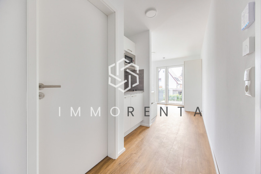 Erstbezug: Studentenappartement mit Balkon in Bestlage von ErlangenBruck APP 9