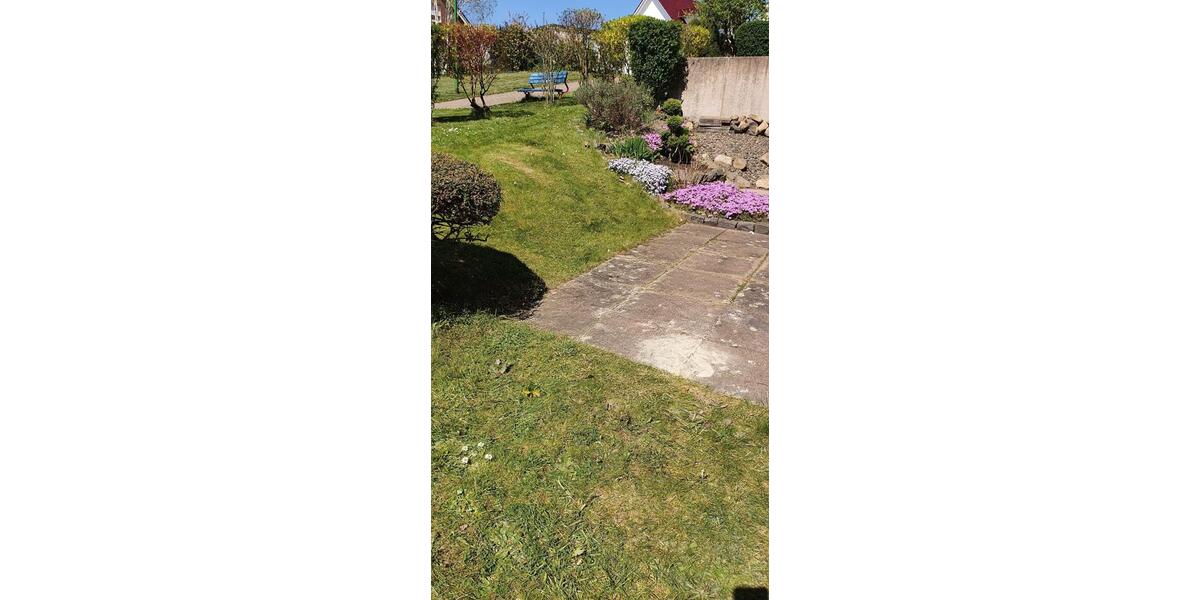 Exklusive 123 m² Souterrainwohnung mit EBK und Tiefgarage 3 zimmer