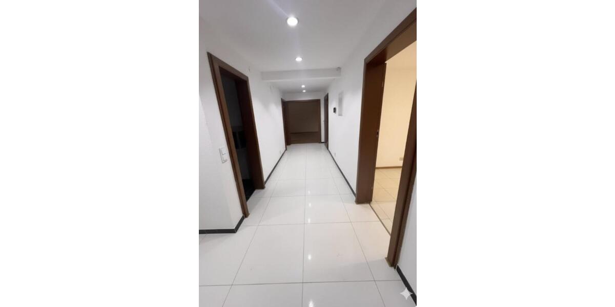 Dachgeschoßwohnung Laufenburg (Baden) - 3.5 Zimmer, 95 m&sup2;, 999&euro; | Angebot:24345670