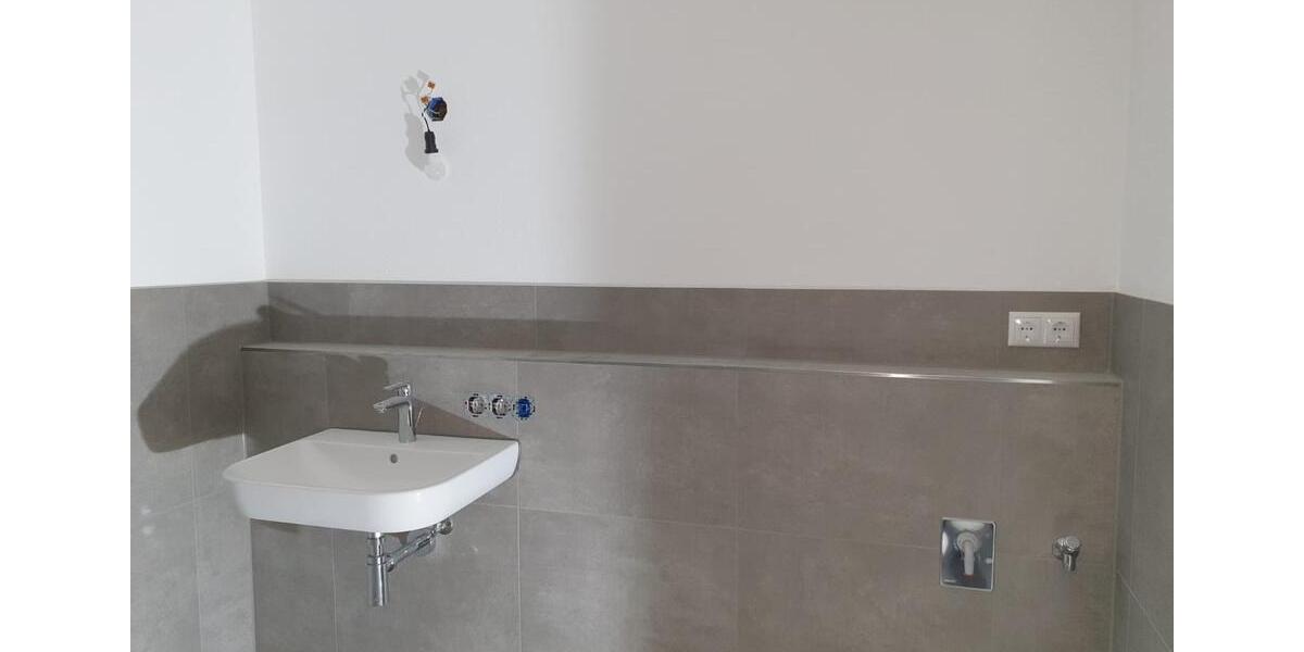 Erdgeschoßwohnung Neuötting - 2 Zimmer, 70 m&sup2;, 1.020&euro; | Angebot:25792194