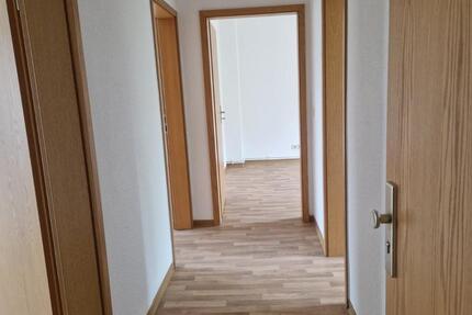 Wohnung Schönebeck (Elbe) - 3 Zimmer, 62 m&sup2;, 380&euro; | Angebot:24749372