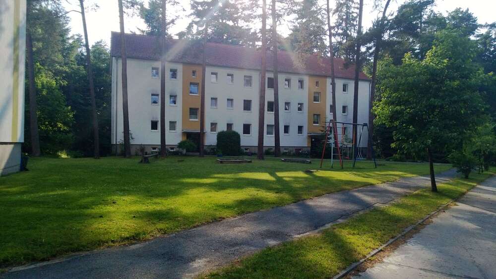 Etagenwohnung Rostock Alt Bartelsdorf - 4 Zimmer, 68 m&sup2;, 544&euro; | Angebot:26835548